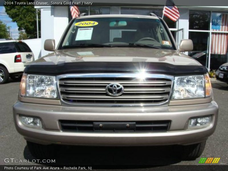 Sonora Gold Pearl / Ivory 2004 Toyota Land Cruiser