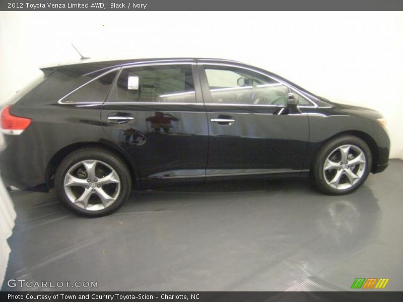 Black / Ivory 2012 Toyota Venza Limited AWD