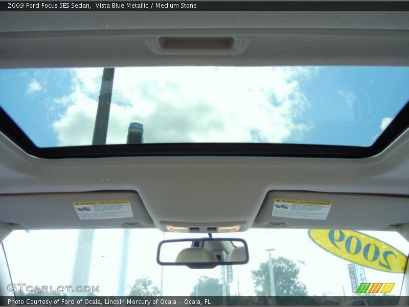 Vista Blue Metallic / Medium Stone 2009 Ford Focus SES Sedan