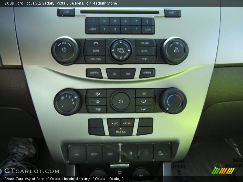 Controls of 2009 Focus SES Sedan