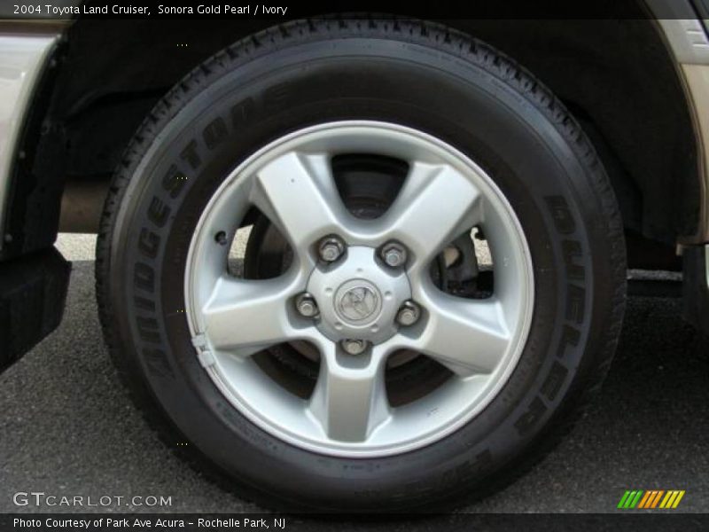 Sonora Gold Pearl / Ivory 2004 Toyota Land Cruiser