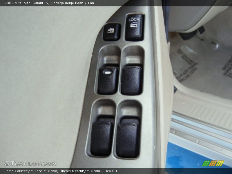 Bodega Beige Pearl / Tan 2002 Mitsubishi Galant LS