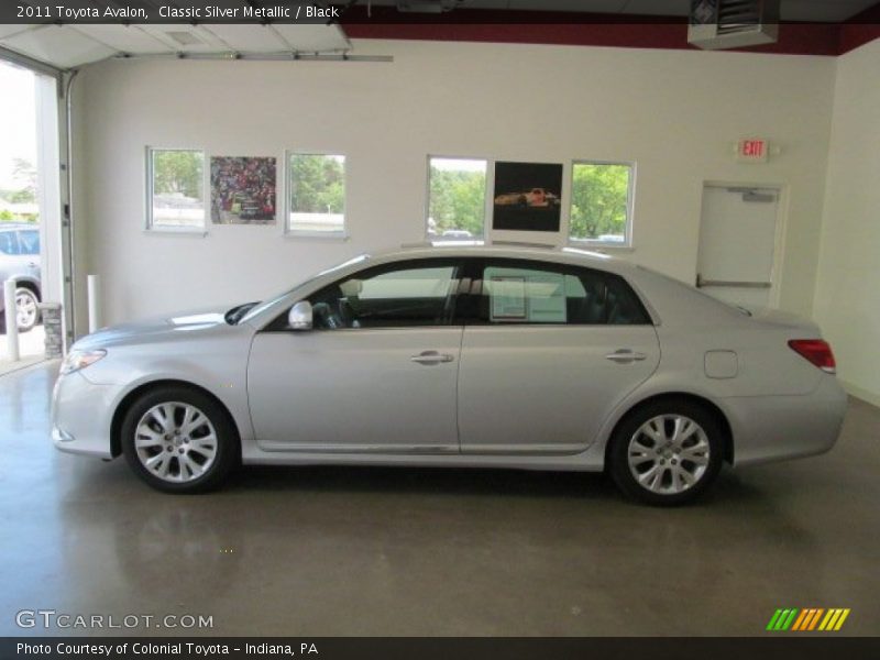 Classic Silver Metallic / Black 2011 Toyota Avalon