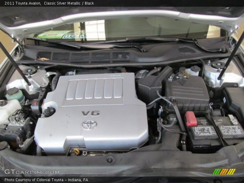 Classic Silver Metallic / Black 2011 Toyota Avalon