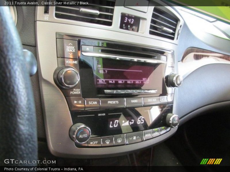 Classic Silver Metallic / Black 2011 Toyota Avalon
