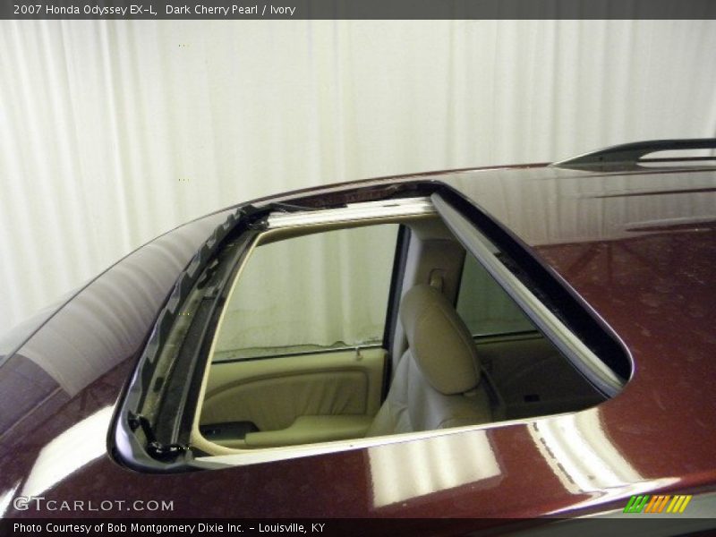 Dark Cherry Pearl / Ivory 2007 Honda Odyssey EX-L