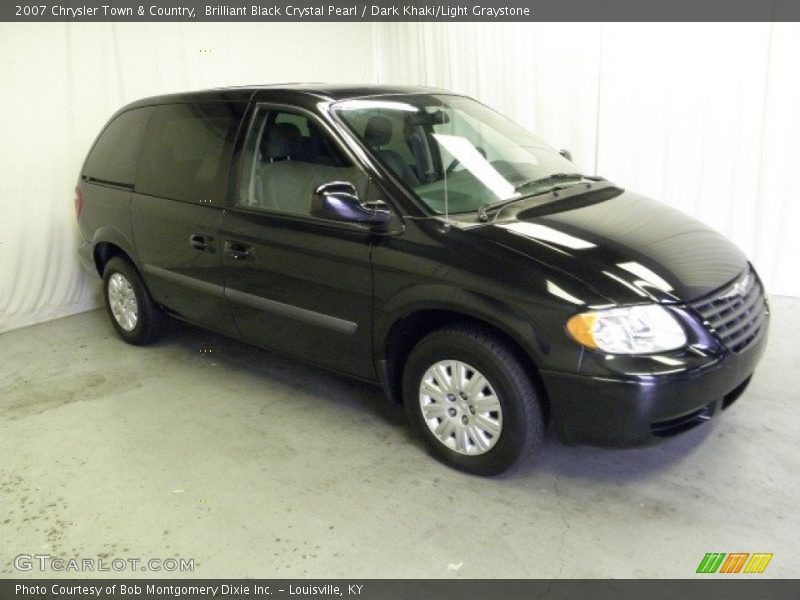 Brilliant Black Crystal Pearl / Dark Khaki/Light Graystone 2007 Chrysler Town & Country
