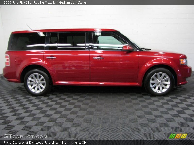 Redfire Metallic / Medium Light Stone 2009 Ford Flex SEL