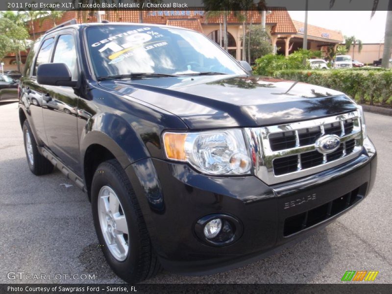Tuxedo Black Metallic / Charcoal Black 2011 Ford Escape XLT