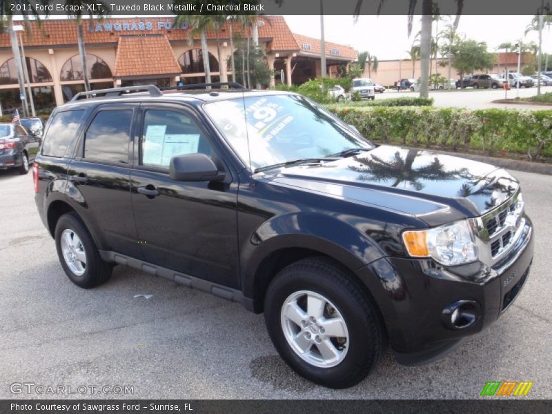 Tuxedo Black Metallic / Charcoal Black 2011 Ford Escape XLT