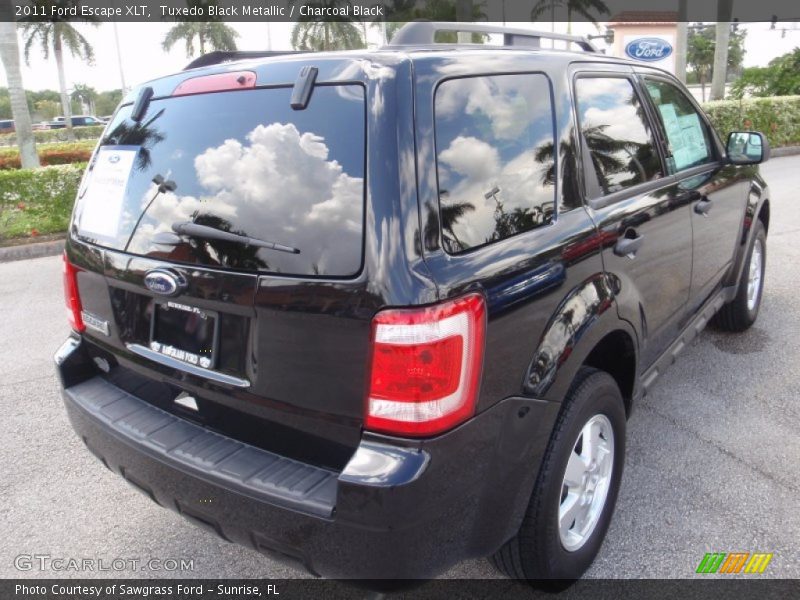 Tuxedo Black Metallic / Charcoal Black 2011 Ford Escape XLT