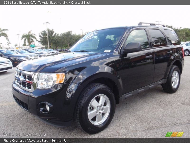 Tuxedo Black Metallic / Charcoal Black 2011 Ford Escape XLT