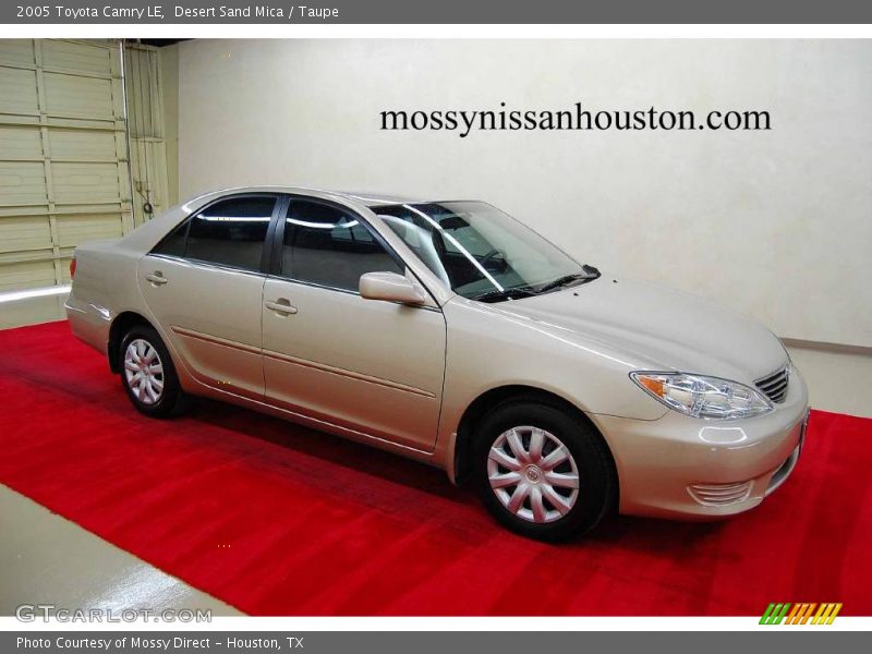 Desert Sand Mica / Taupe 2005 Toyota Camry LE