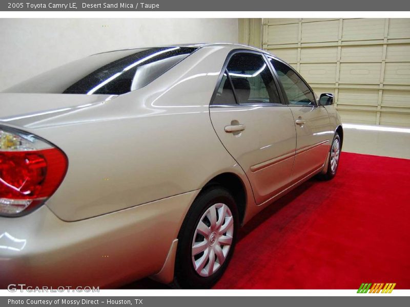 Desert Sand Mica / Taupe 2005 Toyota Camry LE