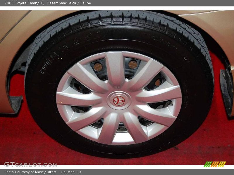 Desert Sand Mica / Taupe 2005 Toyota Camry LE