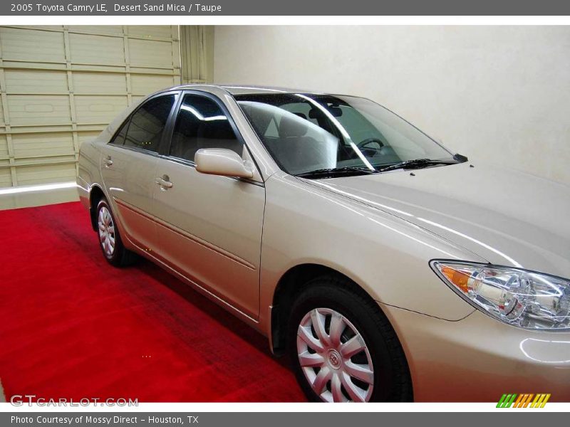 Desert Sand Mica / Taupe 2005 Toyota Camry LE