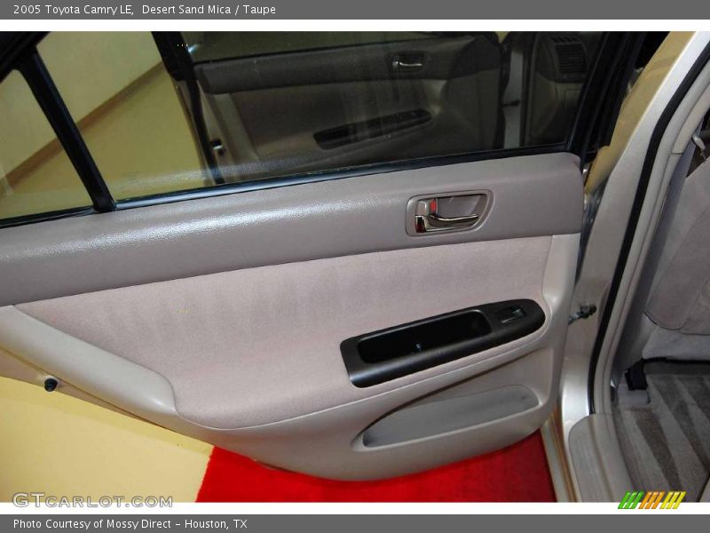 Desert Sand Mica / Taupe 2005 Toyota Camry LE