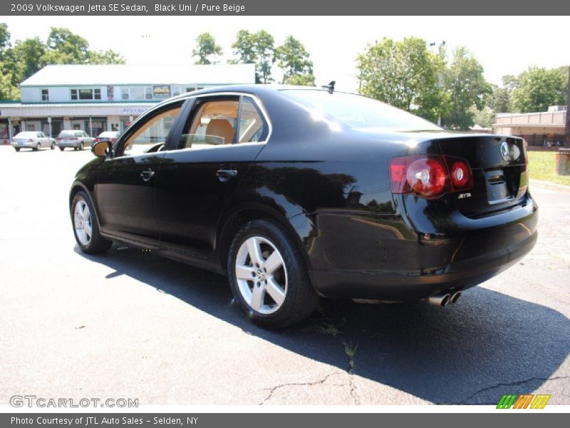 Black Uni / Pure Beige 2009 Volkswagen Jetta SE Sedan