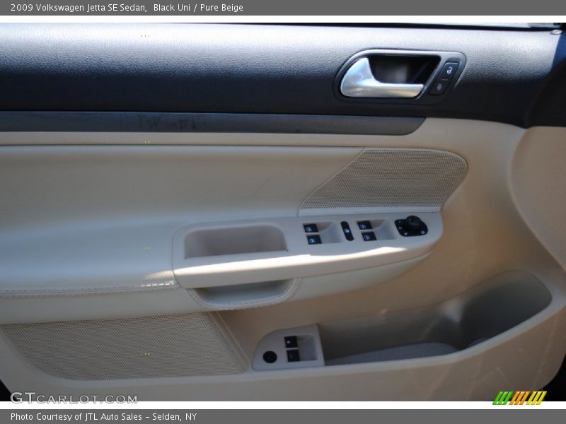 Black Uni / Pure Beige 2009 Volkswagen Jetta SE Sedan