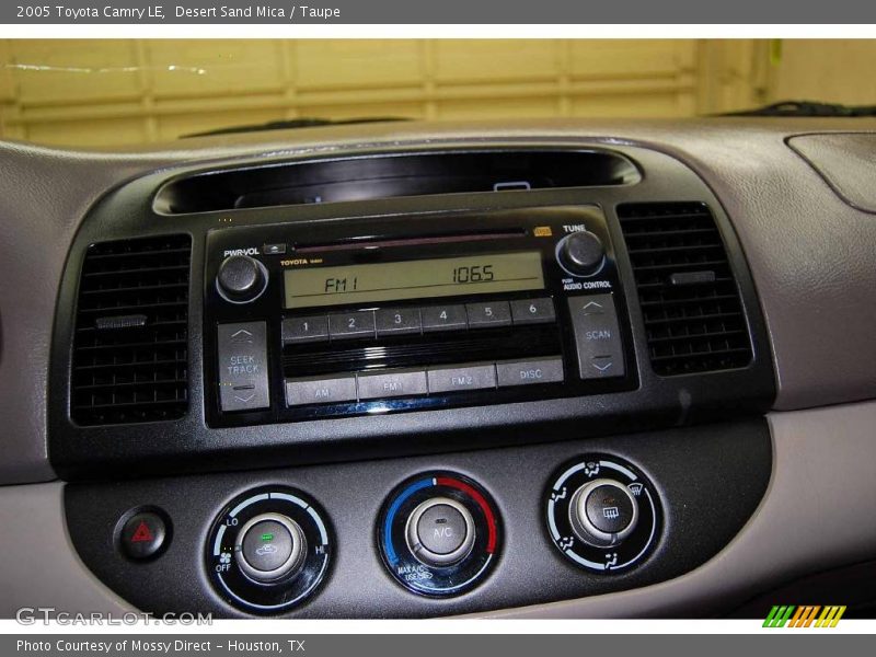 Desert Sand Mica / Taupe 2005 Toyota Camry LE