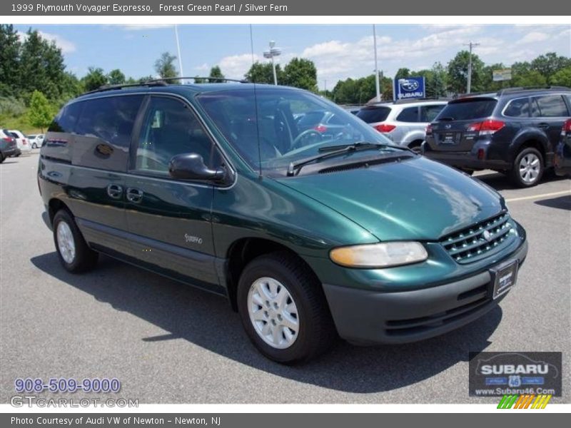 Forest Green Pearl / Silver Fern 1999 Plymouth Voyager Expresso