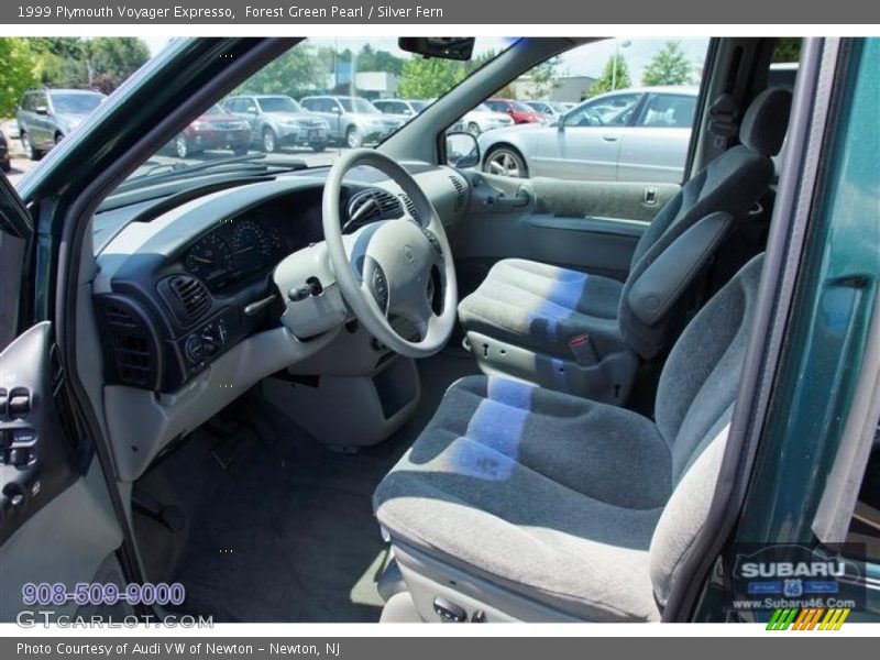 Forest Green Pearl / Silver Fern 1999 Plymouth Voyager Expresso