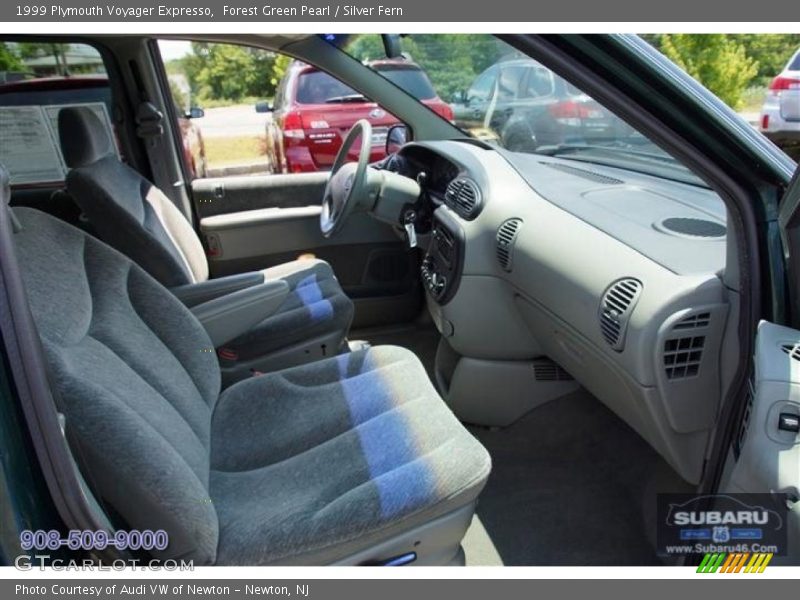 Forest Green Pearl / Silver Fern 1999 Plymouth Voyager Expresso