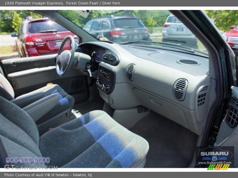Forest Green Pearl / Silver Fern 1999 Plymouth Voyager Expresso