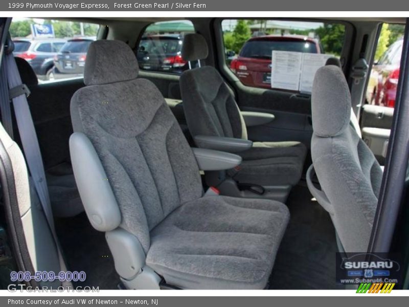 Forest Green Pearl / Silver Fern 1999 Plymouth Voyager Expresso