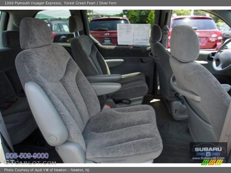 Forest Green Pearl / Silver Fern 1999 Plymouth Voyager Expresso