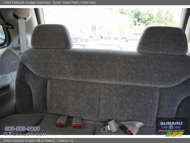 Forest Green Pearl / Silver Fern 1999 Plymouth Voyager Expresso