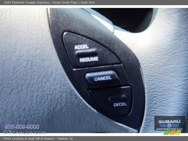 Forest Green Pearl / Silver Fern 1999 Plymouth Voyager Expresso
