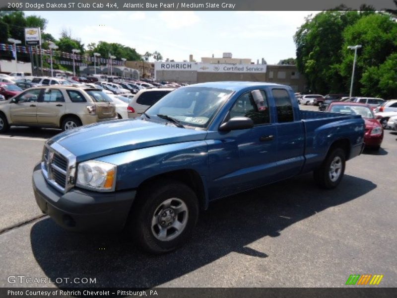 Atlantic Blue Pearl / Medium Slate Gray 2005 Dodge Dakota ST Club Cab 4x4