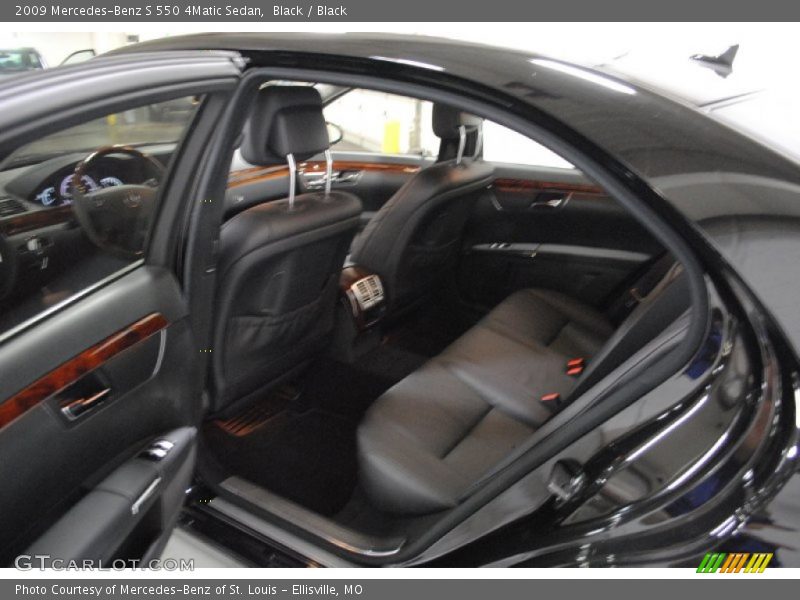 Black / Black 2009 Mercedes-Benz S 550 4Matic Sedan