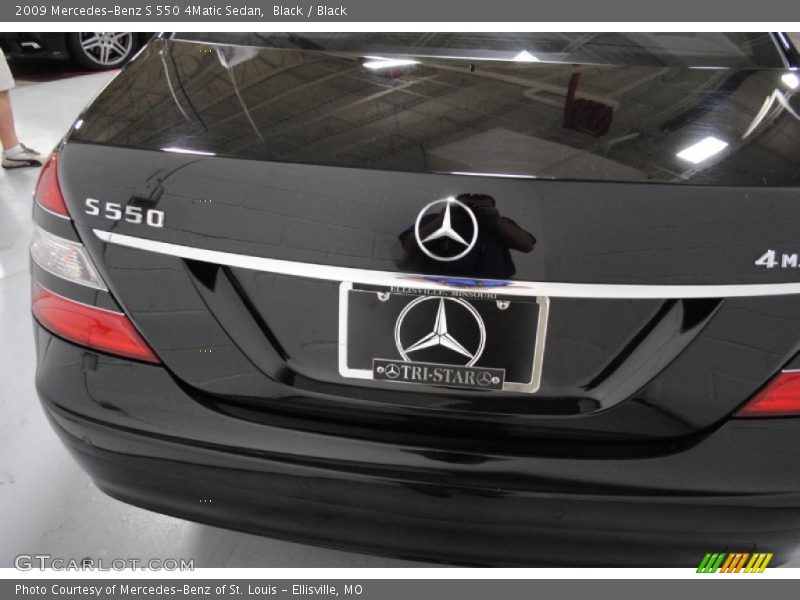 Black / Black 2009 Mercedes-Benz S 550 4Matic Sedan