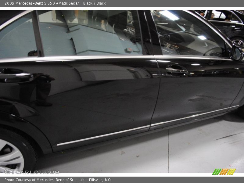 Black / Black 2009 Mercedes-Benz S 550 4Matic Sedan