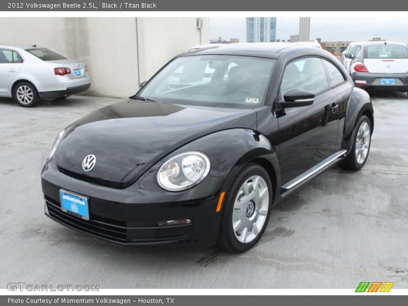 Black / Titan Black 2012 Volkswagen Beetle 2.5L