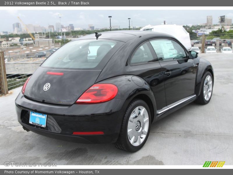Black / Titan Black 2012 Volkswagen Beetle 2.5L
