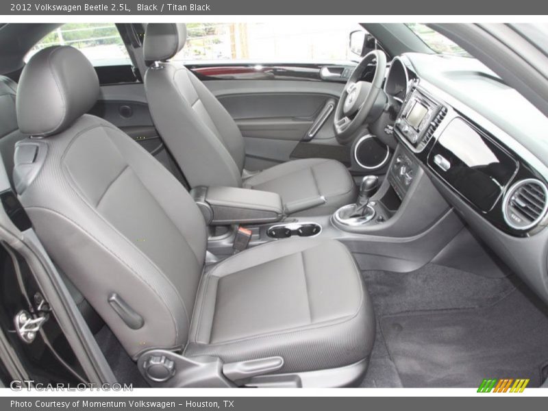 Black / Titan Black 2012 Volkswagen Beetle 2.5L