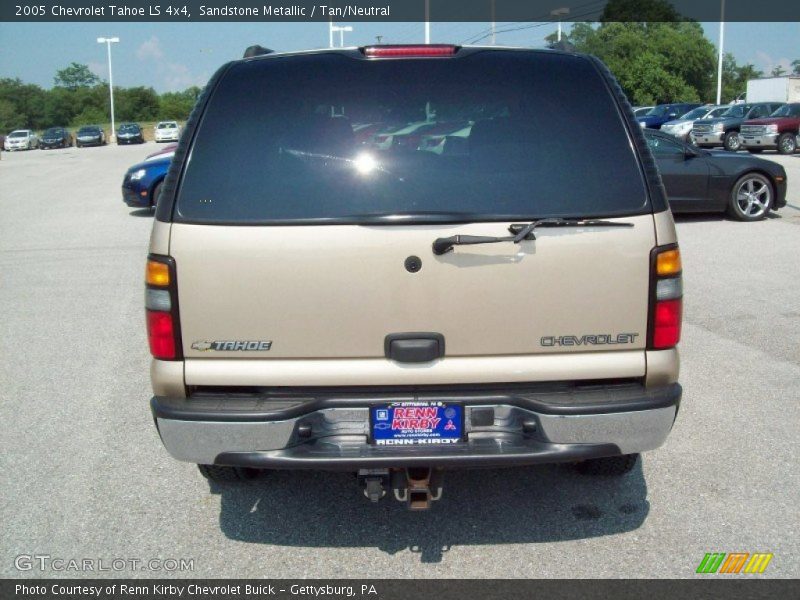 Sandstone Metallic / Tan/Neutral 2005 Chevrolet Tahoe LS 4x4