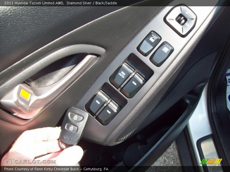 Diamond Silver / Black/Saddle 2011 Hyundai Tucson Limited AWD