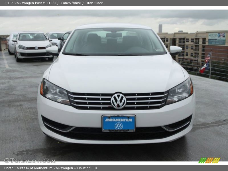 Candy White / Titan Black 2012 Volkswagen Passat TDI SE
