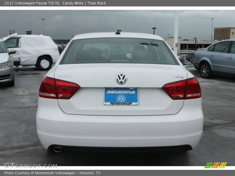 Candy White / Titan Black 2012 Volkswagen Passat TDI SE