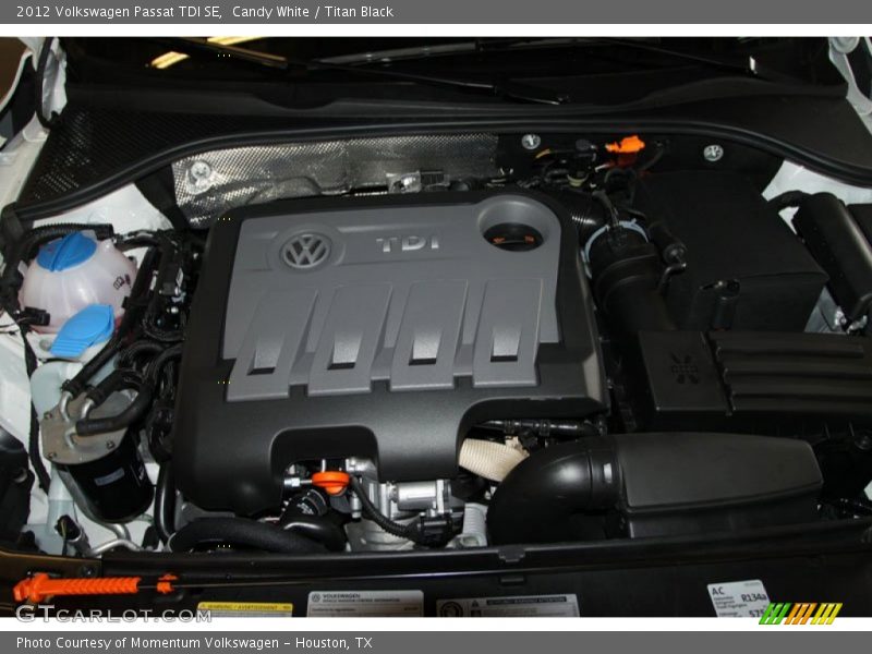 Candy White / Titan Black 2012 Volkswagen Passat TDI SE