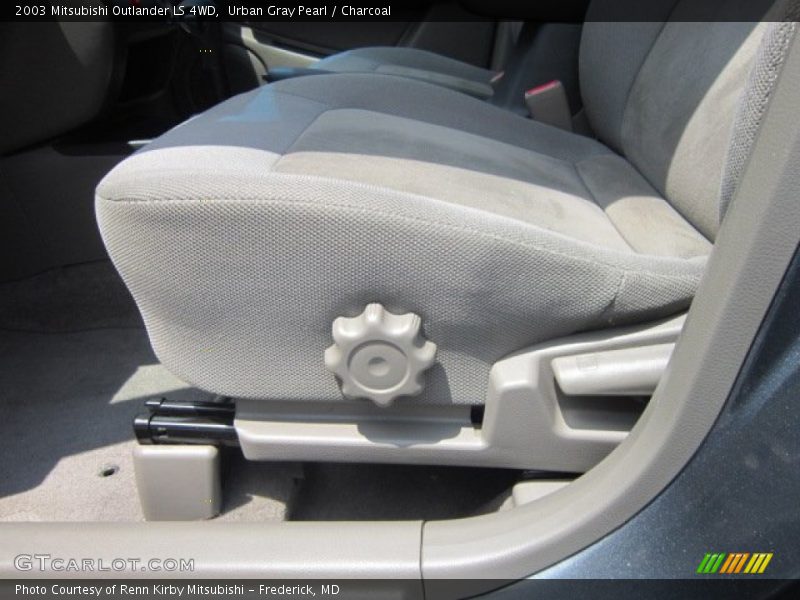 Urban Gray Pearl / Charcoal 2003 Mitsubishi Outlander LS 4WD