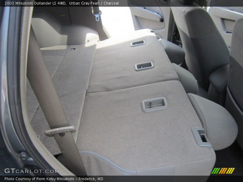 Urban Gray Pearl / Charcoal 2003 Mitsubishi Outlander LS 4WD