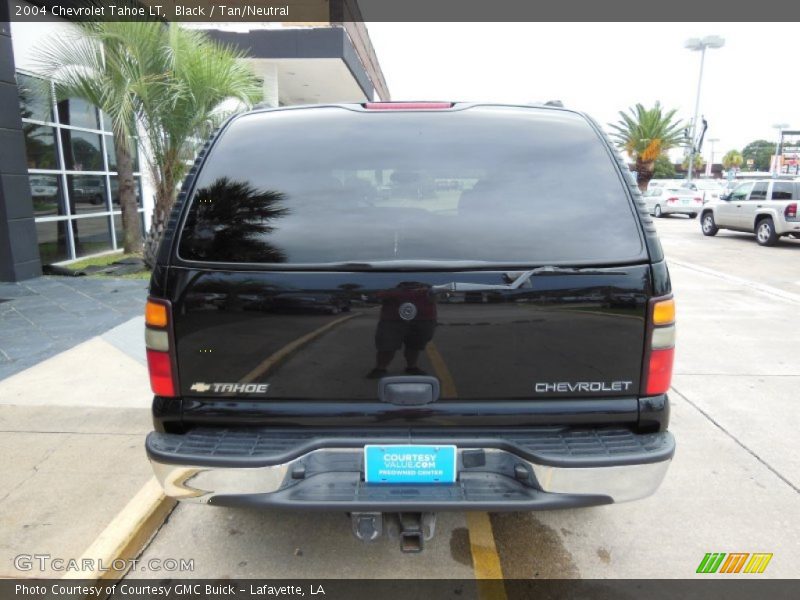 Black / Tan/Neutral 2004 Chevrolet Tahoe LT