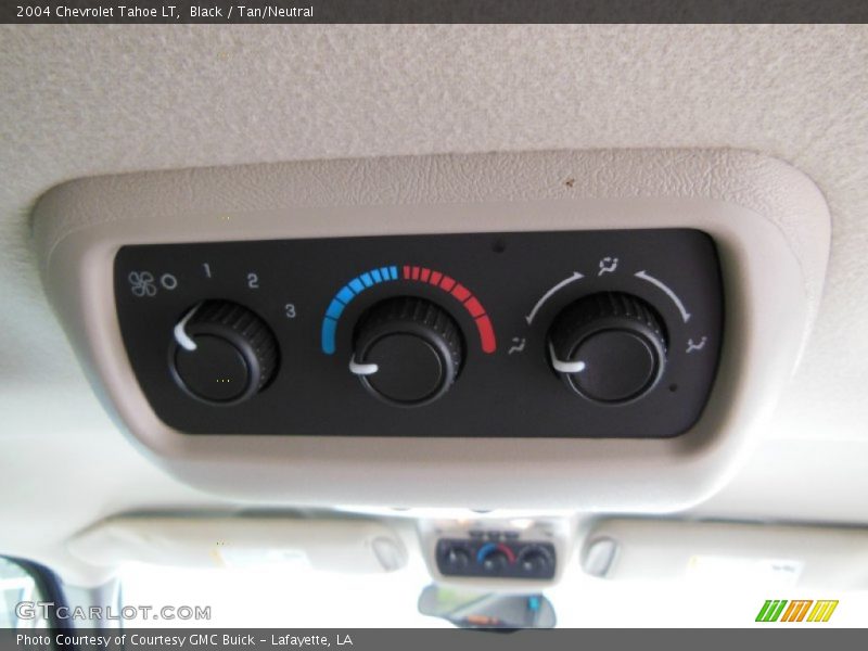 Black / Tan/Neutral 2004 Chevrolet Tahoe LT