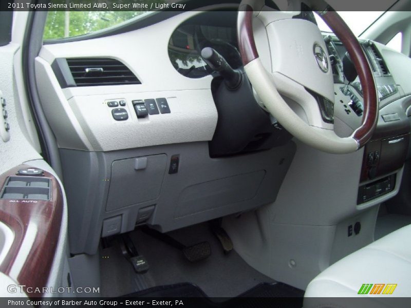 Super White / Light Gray 2011 Toyota Sienna Limited AWD