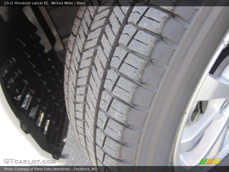 Wicked White / Black 2012 Mitsubishi Lancer ES